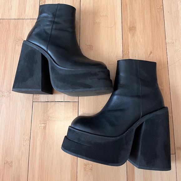 UNIF PLATFORM BOOTS - Picture 1 of 5
